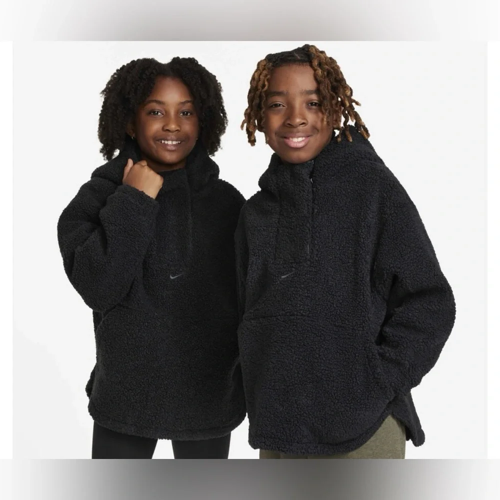 Nike Therma-FIT Faux Shearling Jacket Kids Size Small Black Sherpa Hooded NWT